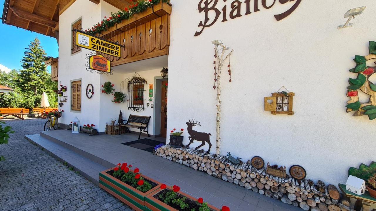 Garni Biancaneve Ruffrè-Mendola Esterno foto